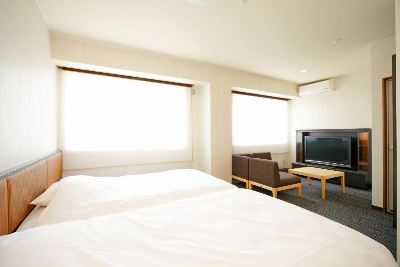 Green Hotel Yes Nagahama Minatokan Екстериор снимка